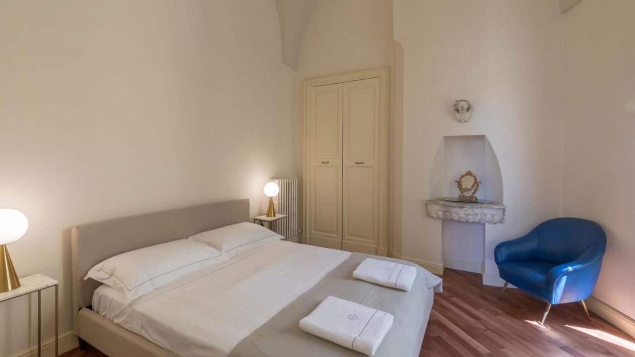 Appartamento Palazzo Acquaviva - Il Giardino Sospeso Lecce Esterno foto