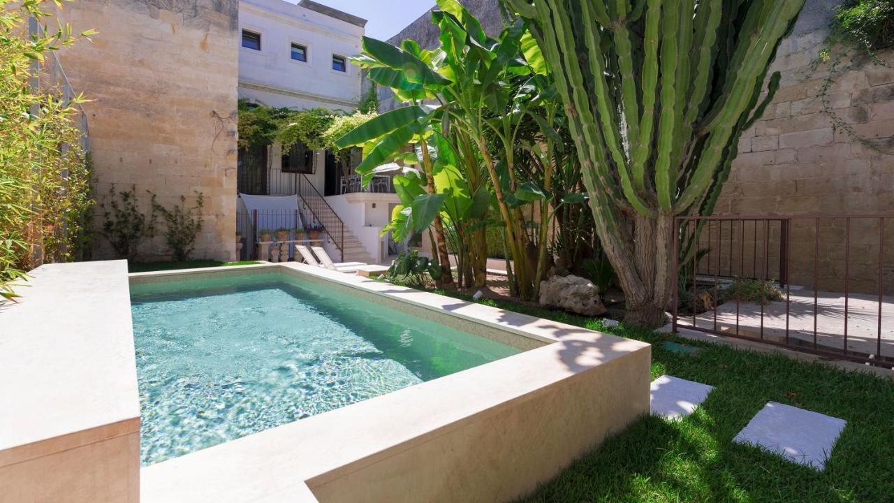 Appartamento Palazzo Acquaviva - Il Giardino Sospeso Lecce Esterno foto