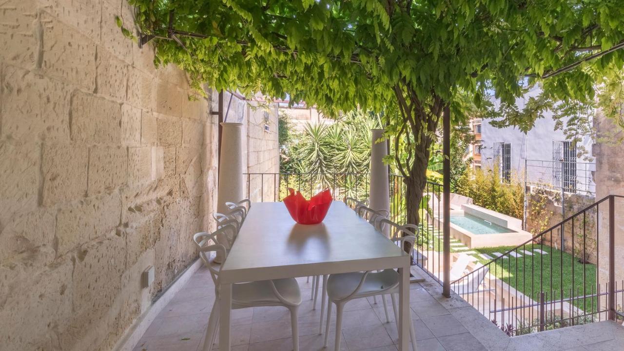 Appartamento Palazzo Acquaviva - Il Giardino Sospeso Lecce Esterno foto