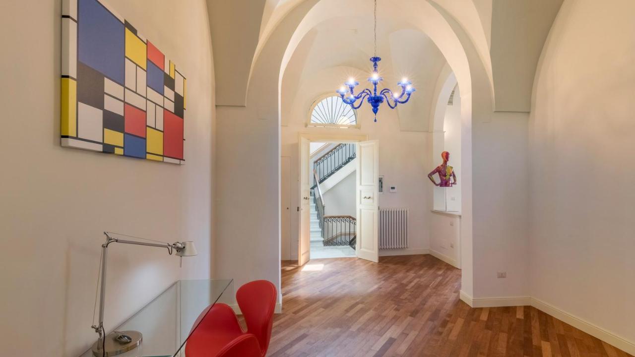 Appartamento Palazzo Acquaviva - Il Giardino Sospeso Lecce Esterno foto